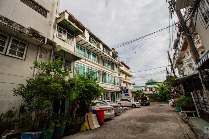 skutan inn sutthisan nexus opal