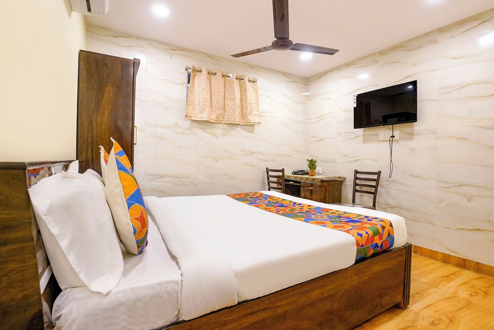 hotel metro galaxy inn
