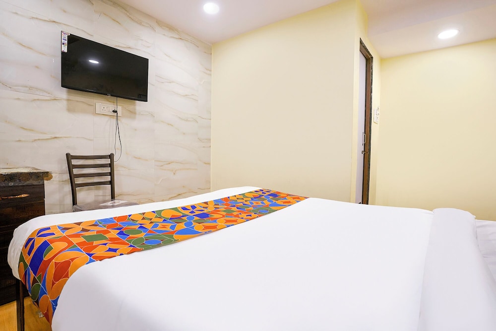 hotel metro galaxy inn