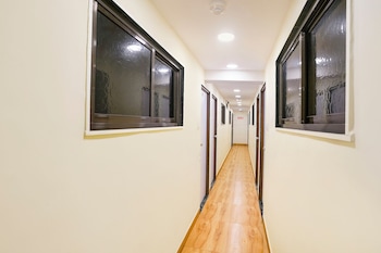 Hotel Metro Galaxy Inn,,2 star