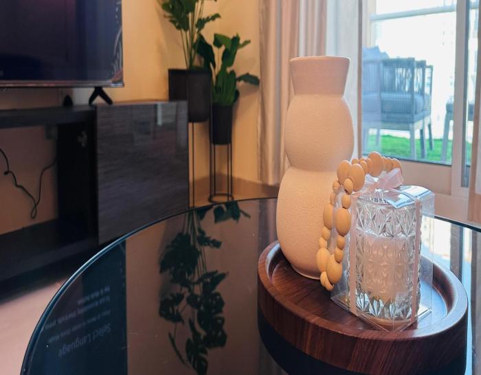 modern 1br w pool and parking at roxana residence