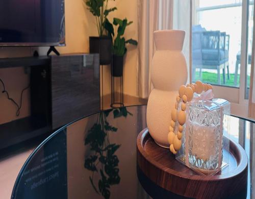 modern 1br w pool and parking at roxana residence
