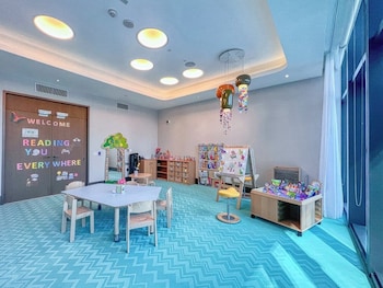 sky symphony 3br address opera by meerak