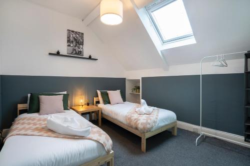 4bedrooms 3bath 9beds wallsend