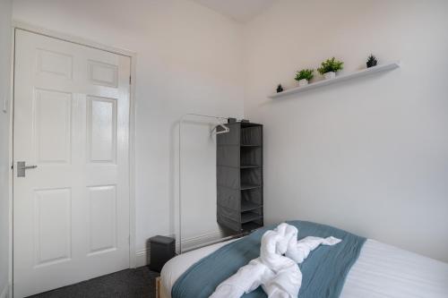 4bedrooms 3bath 9beds wallsend