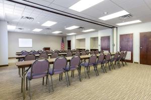 quality inn and suites mountain home north