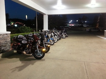 quality inn and suites mountain home north