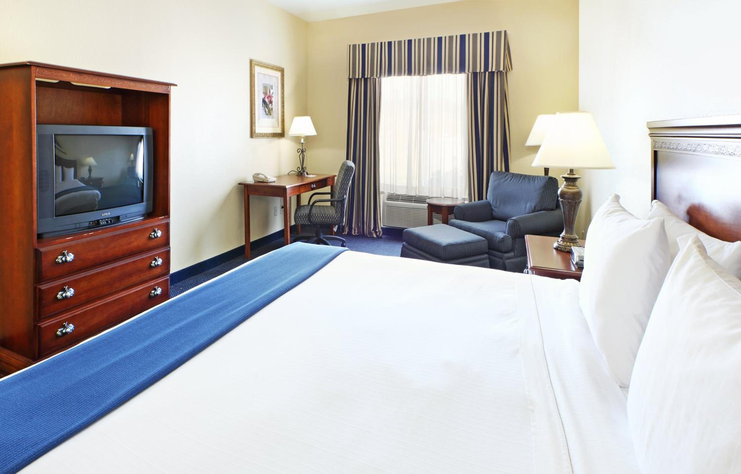 holiday inn express hotel and suites mountain home by ihg