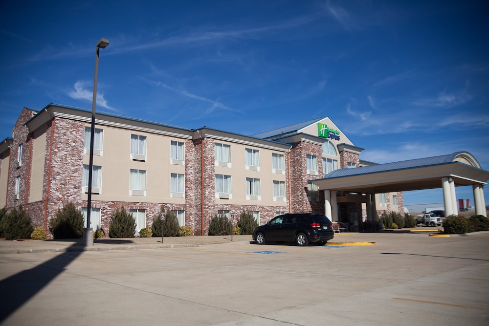 holiday inn express hotel and suites mountain home by ihg