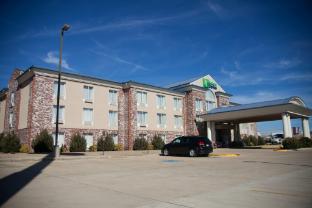 holiday inn express hotel and suites mountain home by ihg