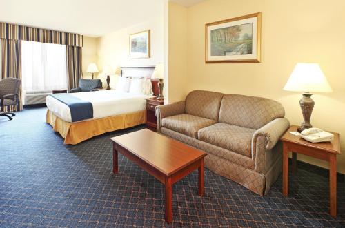holiday inn express hotel and suites mountain home by ihg