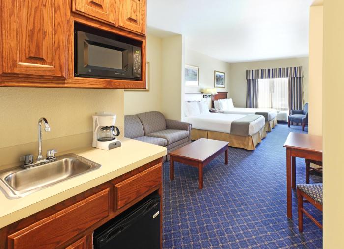 holiday inn express hotel and suites mountain home by ihg