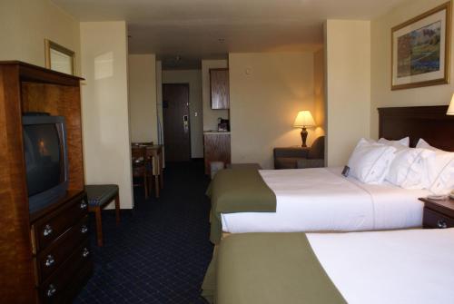 holiday inn express hotel and suites mountain home by ihg