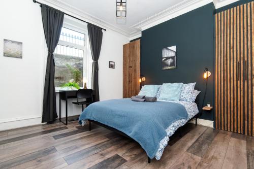 1 Bedroom Apartment-Free Parking,,2 star