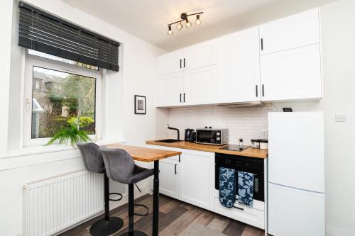 1 bedroom apartment free parking