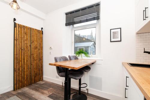 1 bedroom apartment free parking