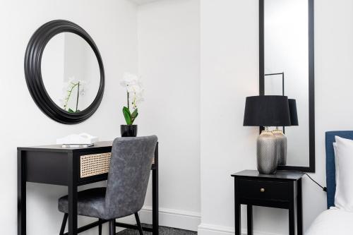 2 bedroom apartment free parking