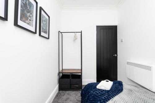 2 bedroom apartment free parking