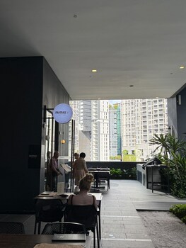 well shaped suites at star klcc