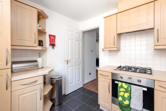 2bed ground floor free parking