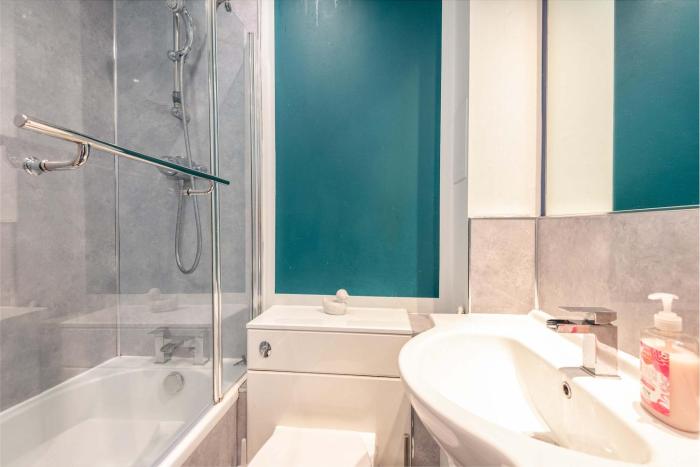 2bed ground floor free parking