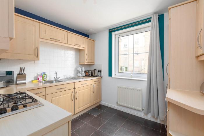 2bed ground floor free parking