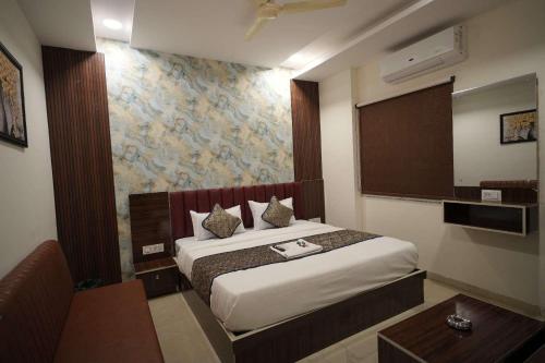 Hotel Jaguar Inn,,3 star