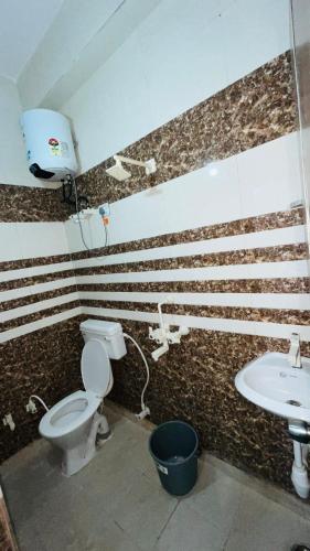 Hotel The Majestic Taj,,3 star