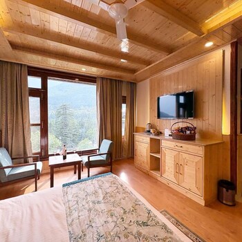 snow park villas and resort manali