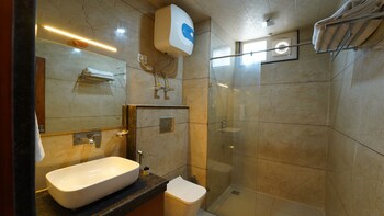 Snow Park Villas & Resort Manali,,3 star