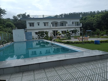 hotel katapathar resort and restaurant