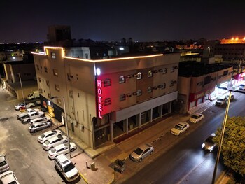 reef al ahsa hotel apartments