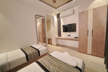 pandharipuram palace