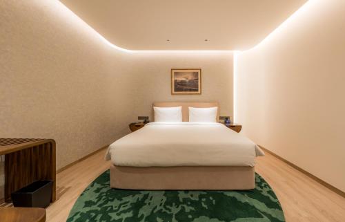 080 transit hotel t2