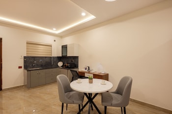 elysium studio suites