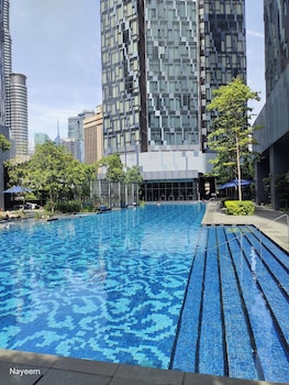 star klcc by moonlight