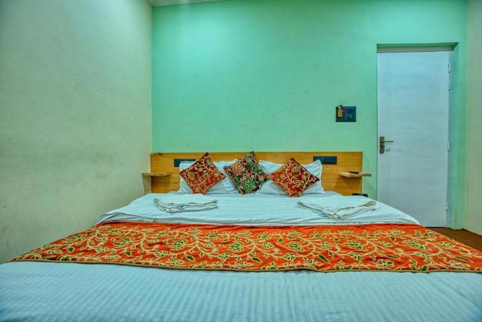 hotel anjeer villa srinagar