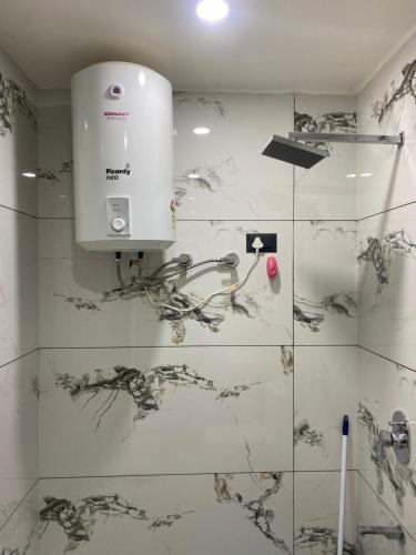 Hotel Anjeer Villa Srinagar,,3 star