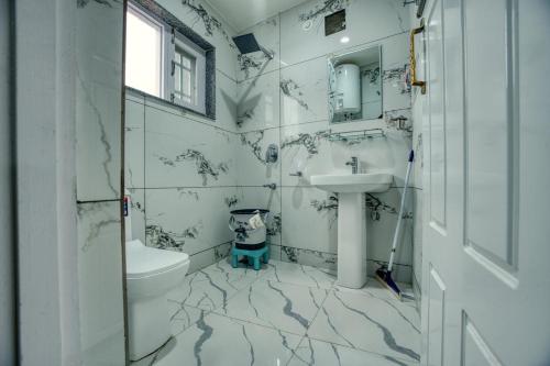 hotel anjeer villa srinagar