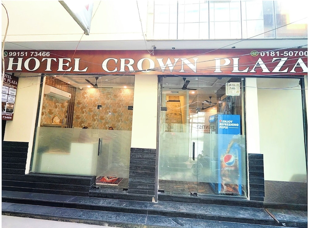 hotel crown plaza jalandhar