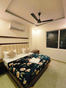 hotel crown plaza jalandhar