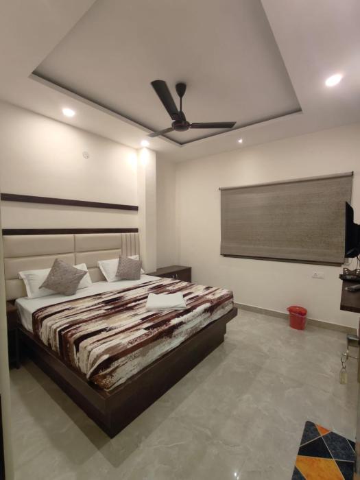 hotel crown plaza jalandhar