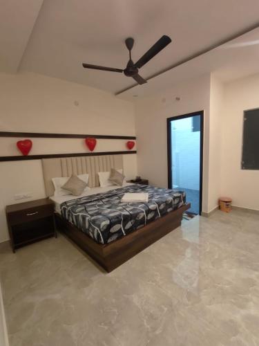 hotel crown plaza jalandhar