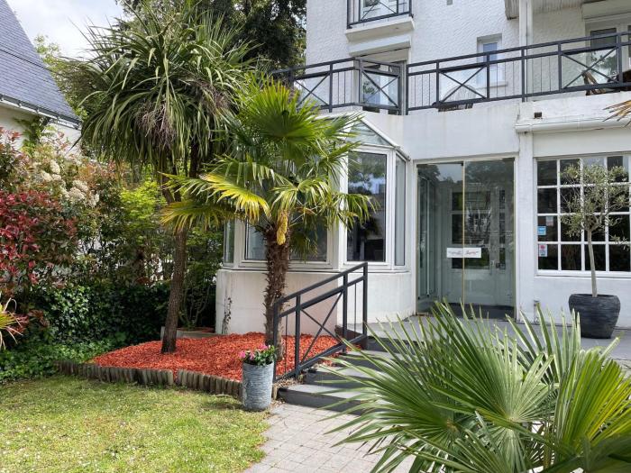 adonis cottage la baule
