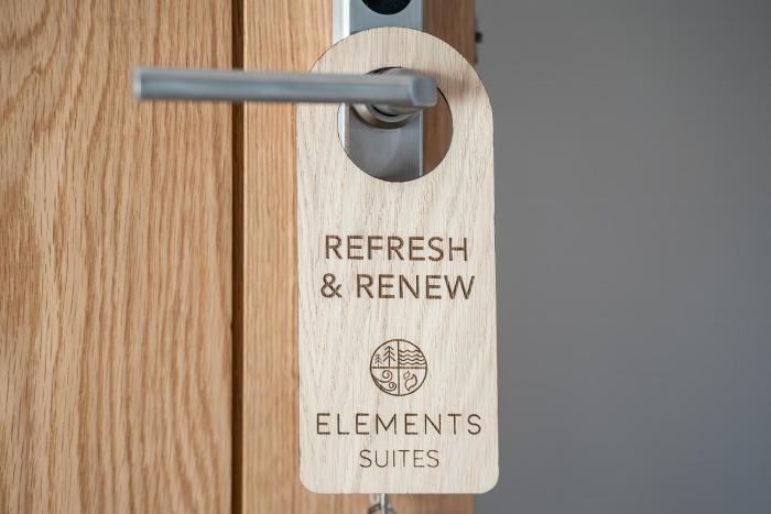 elements suites