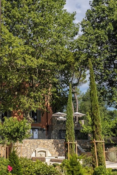 le prieure chateau la martinette