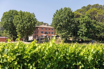 le prieure chateau la martinette