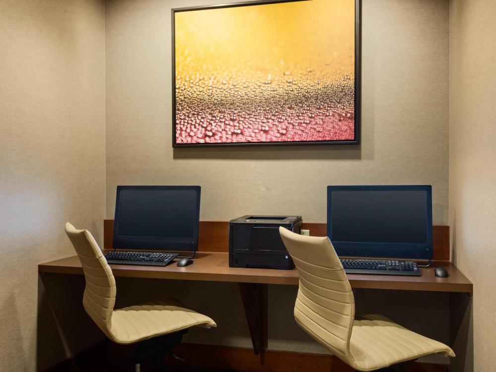 hyatt place atlanta alpharetta north point mall