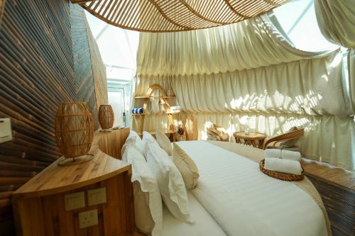 luxeglamp