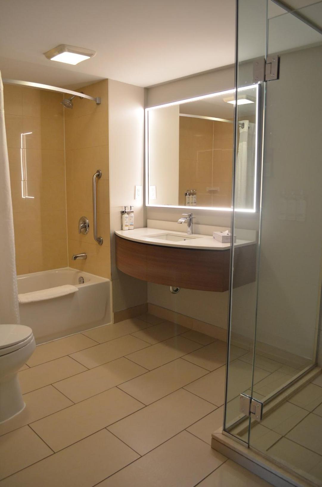 holiday inn hotel and suites montreal airport by ihg
